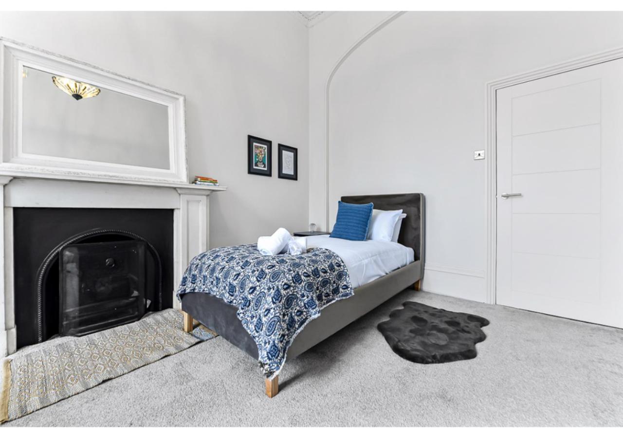 Apartamento Upscale Urban Haven: Luxury Flat Londres